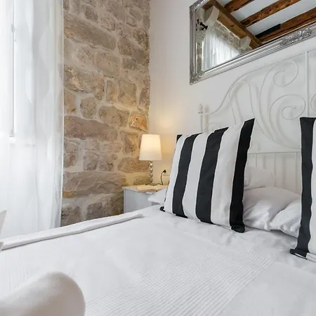 Premium * Ντουμπρόβνικ